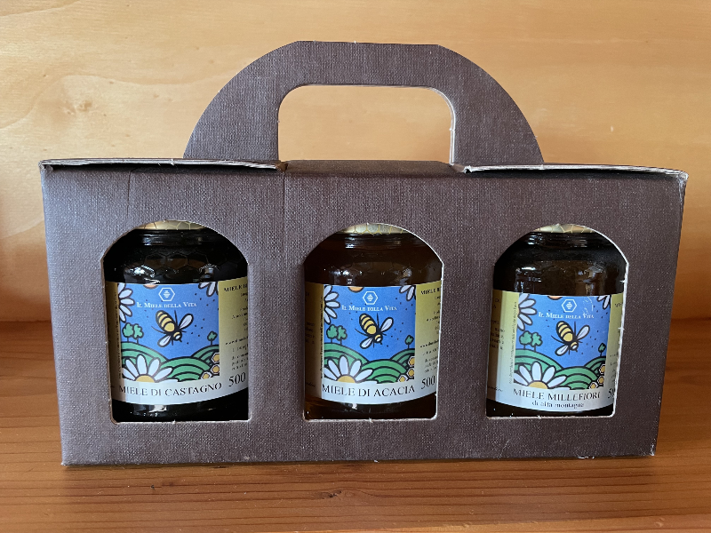 CONFEZIONE REGALO CON TRE MIELI DA 500g da Il miele della vita